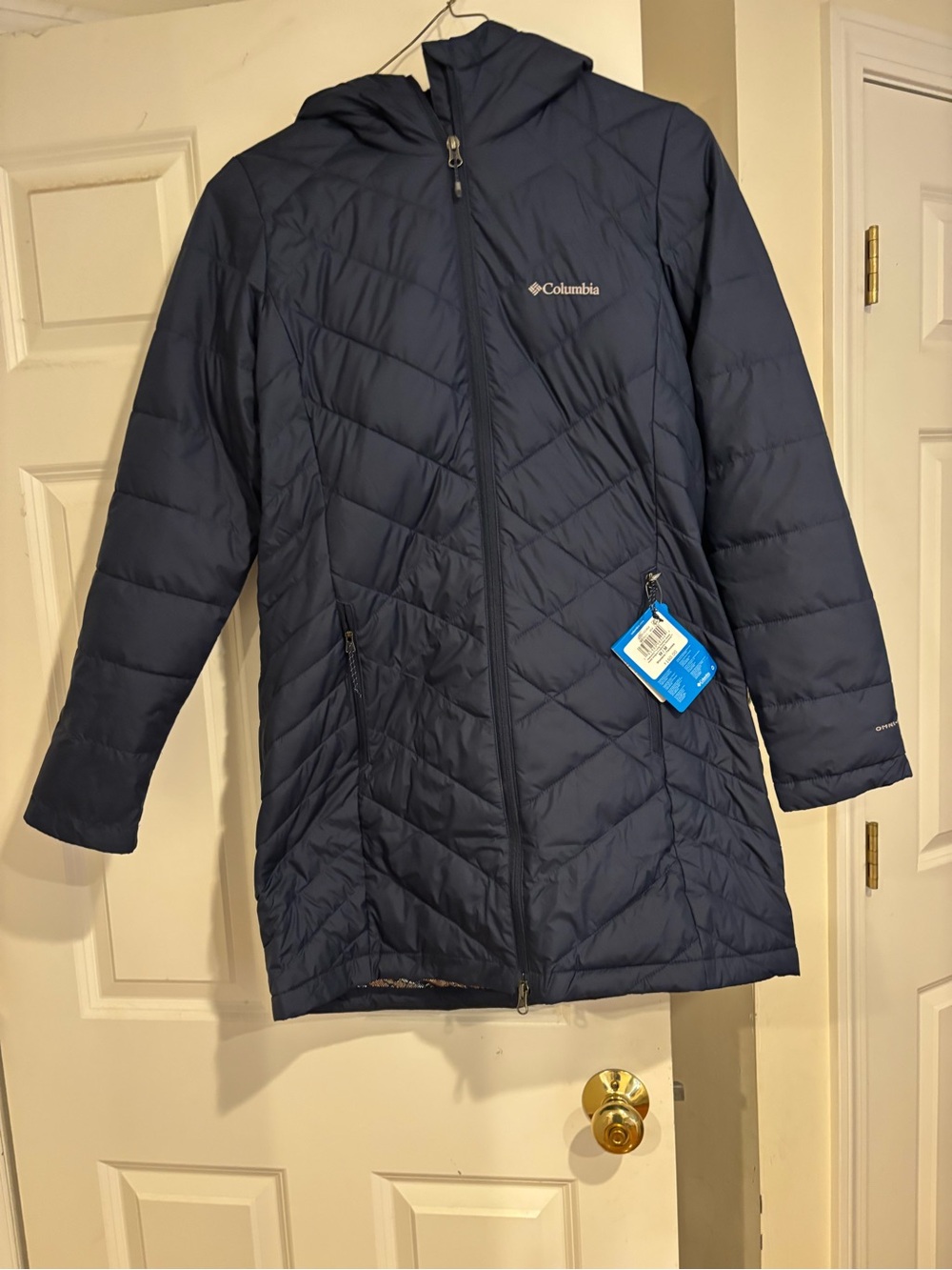 Columbia Women’s Navy Hooded Puffer Coat